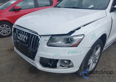 2017 Audi Q5 2.0T Premium z USA, uszkodzony, nr VIN WA1L2AFP1HA079275